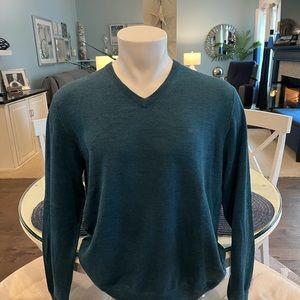 XL Calvin Klein long sleeve Italian Merino Sweater. New Never worn!